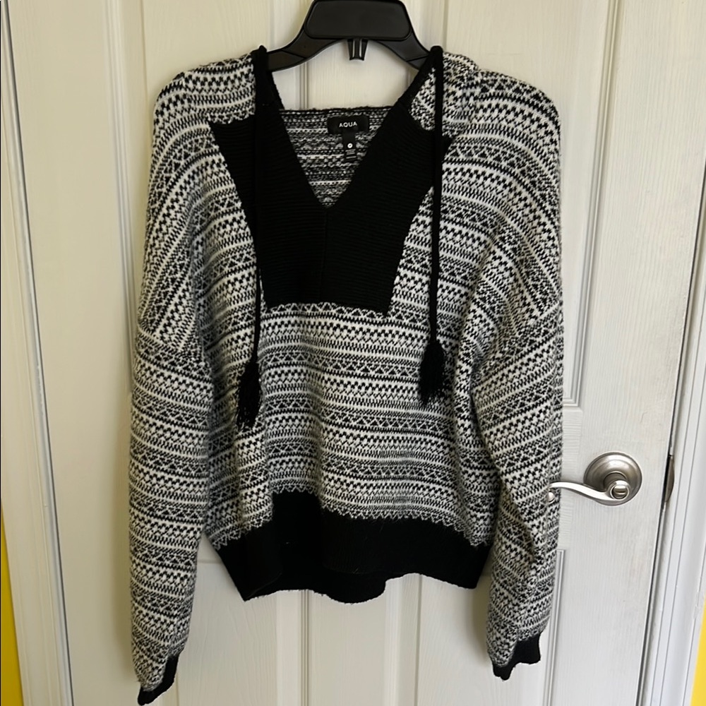 Aqua Black and White Women's Sweater
